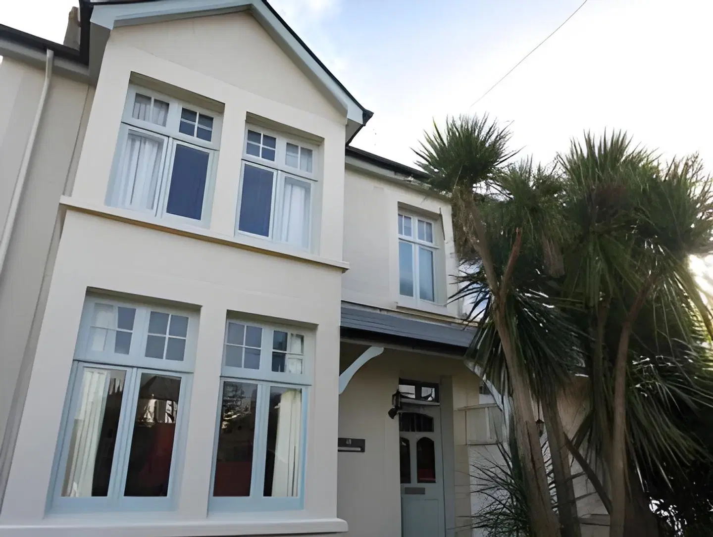 Bedlam House EXTERIOR