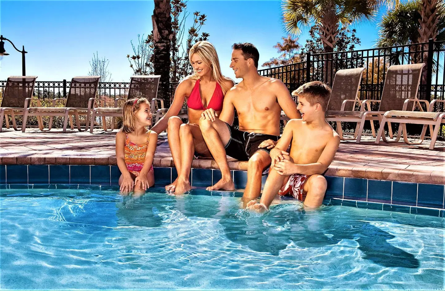 Vista Cay Resort by Millenium OUTDOOR_POOL