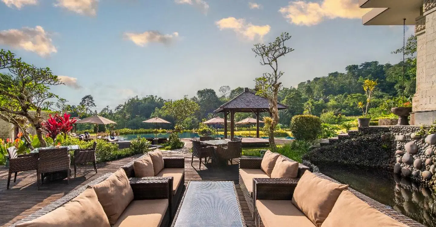 Homm Saranam Baturiti Terrasse
