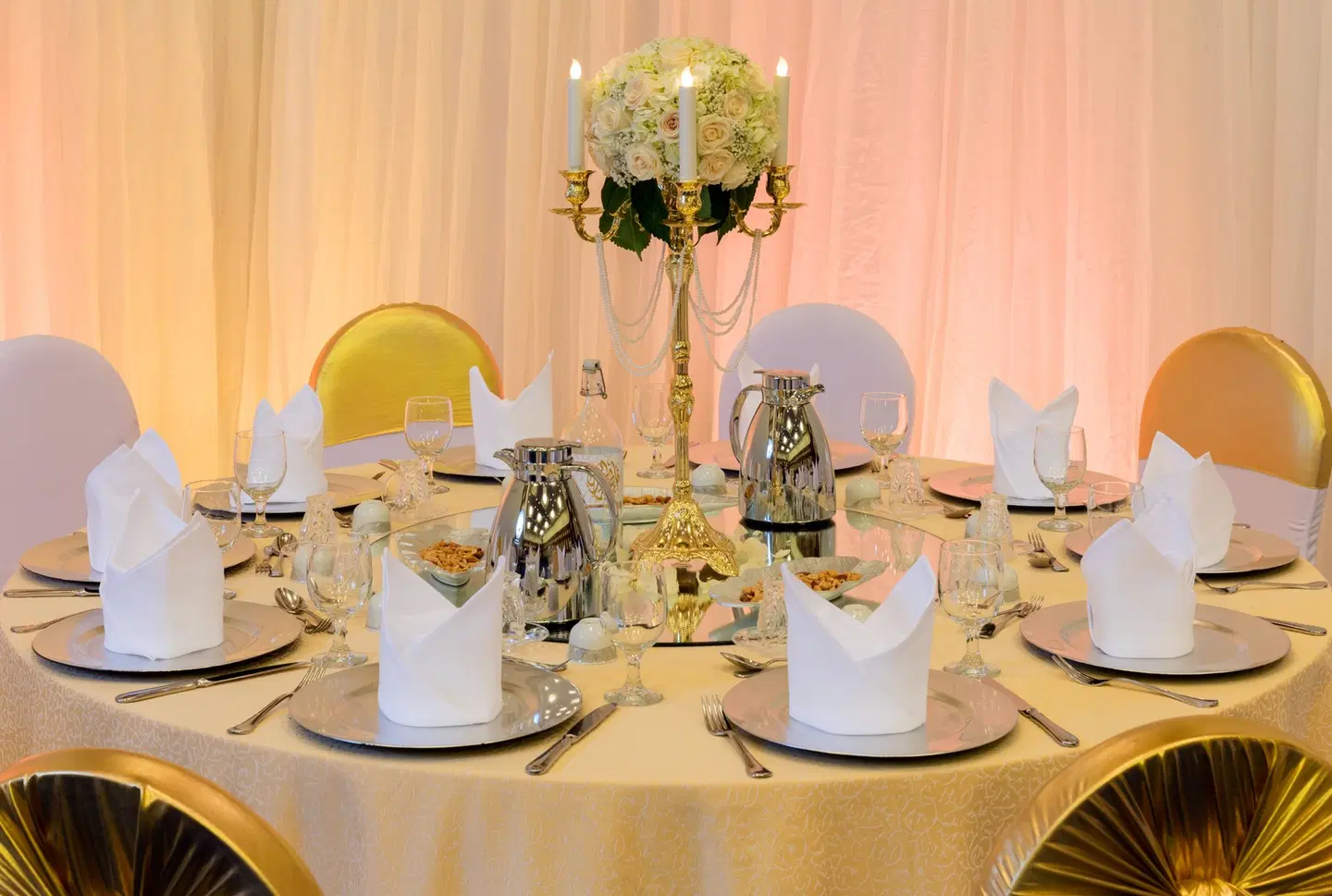 Crowne Plaza Manama (Bahrain) by IHG Restaurant