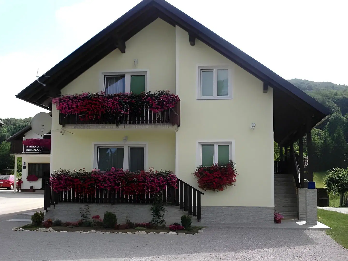 House Kajfes EXTERIOR