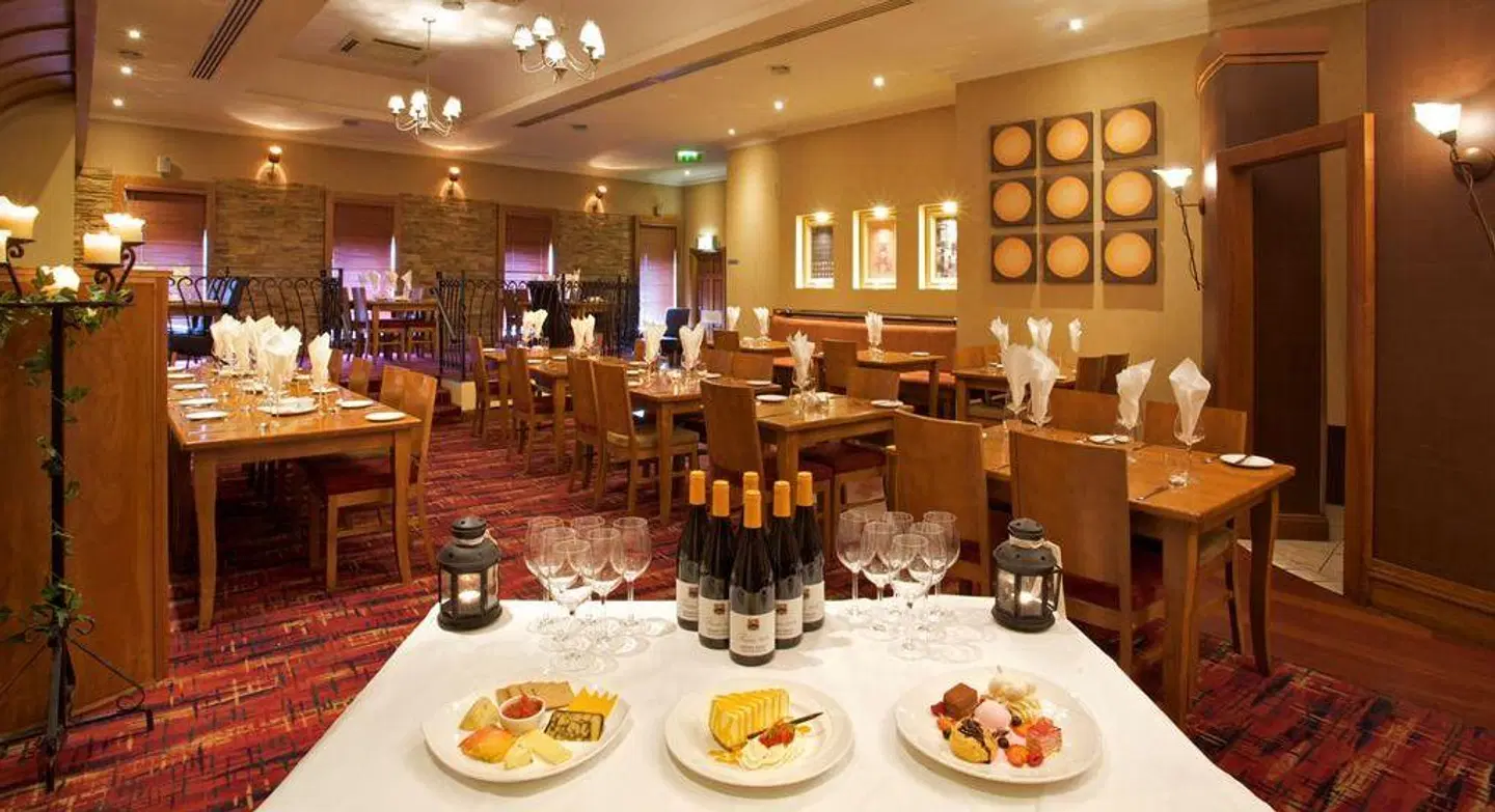 Hamlet Court Restaurant