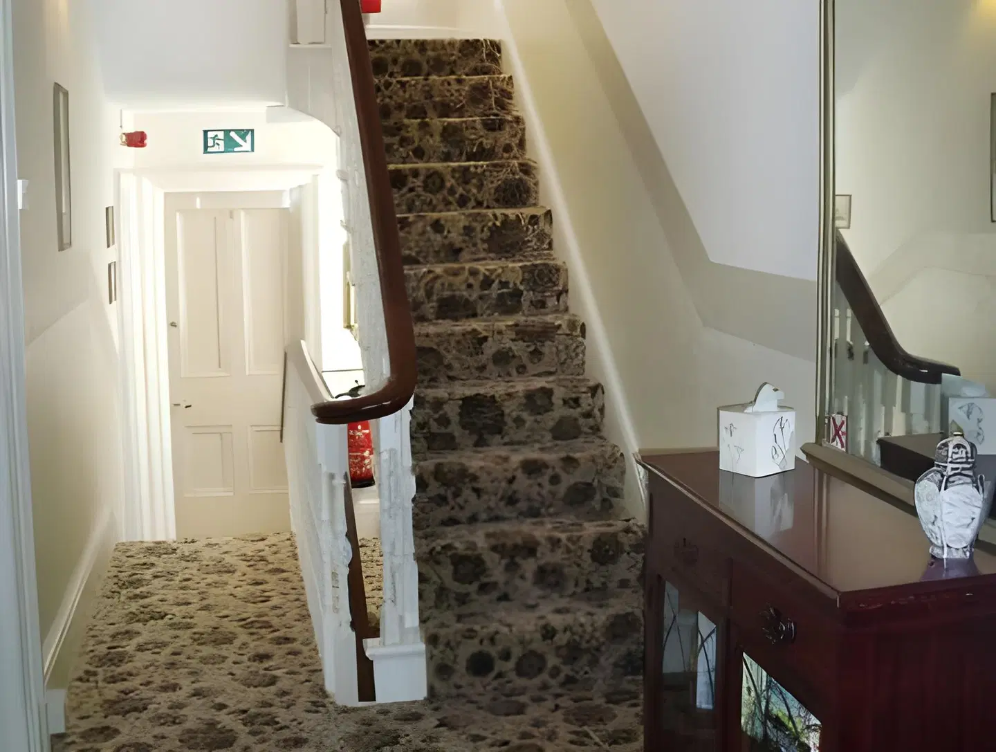 Branstone Guest House Badezimmer