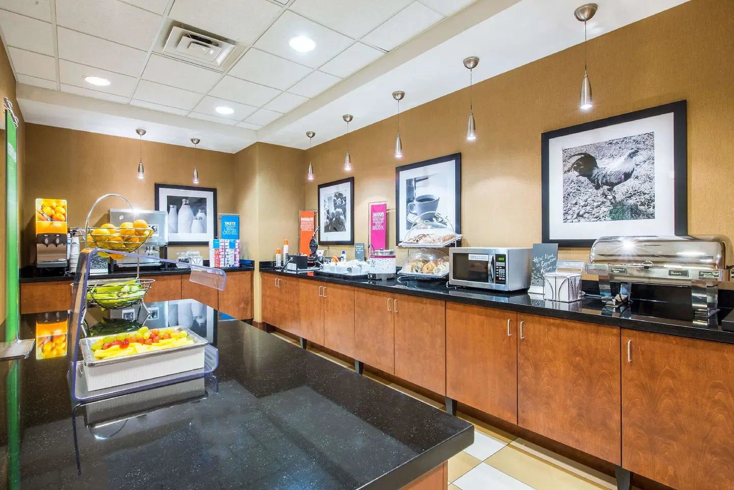 Hampton Inn & Suites Oklahoma City - South Bar