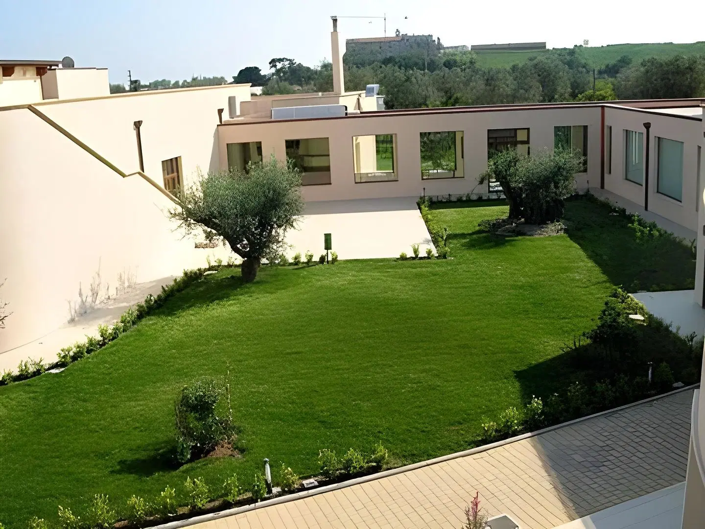 Hermes Hotel EXTERIOR