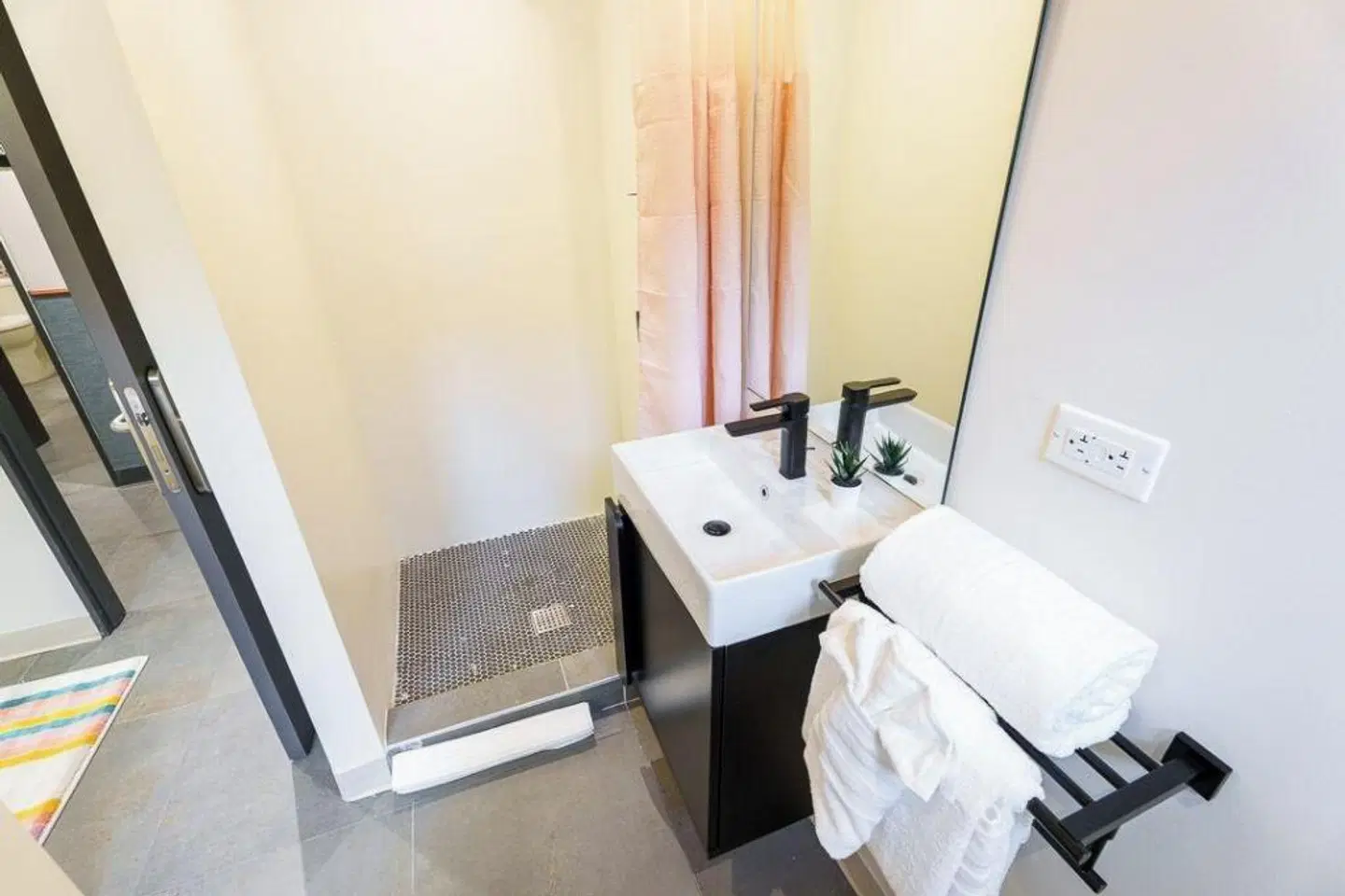Somos Hotel Badezimmer