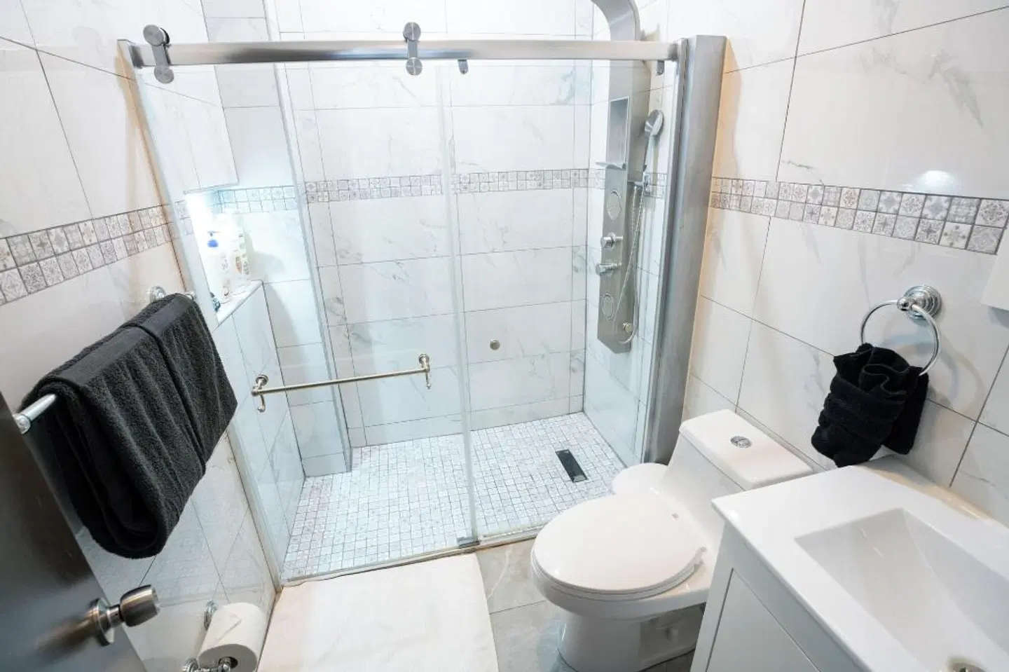 Somos Hotel Badezimmer