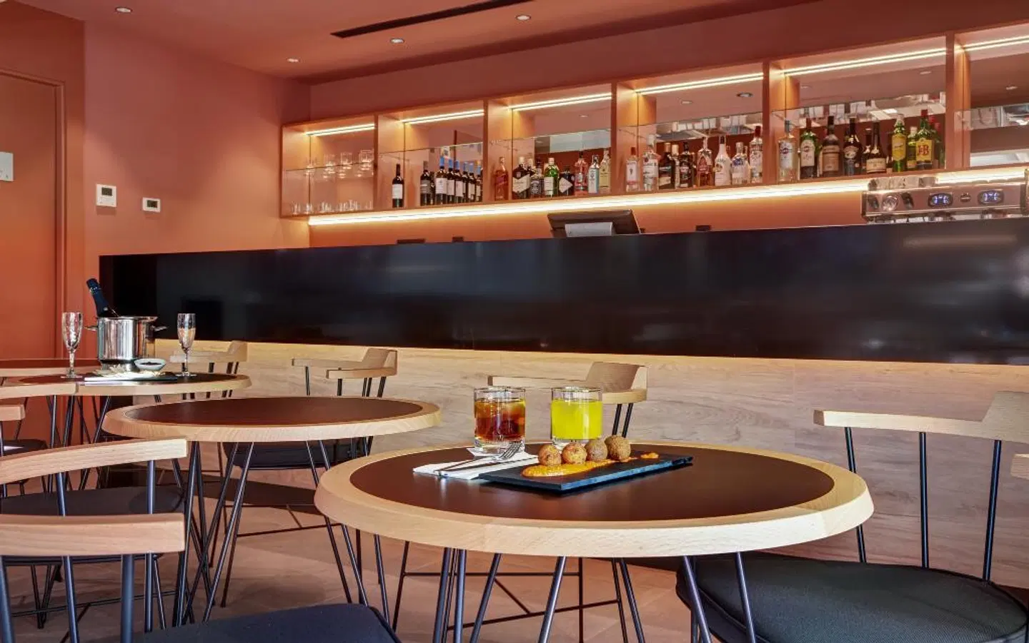 Sercotel Barcelona El Prat Bar