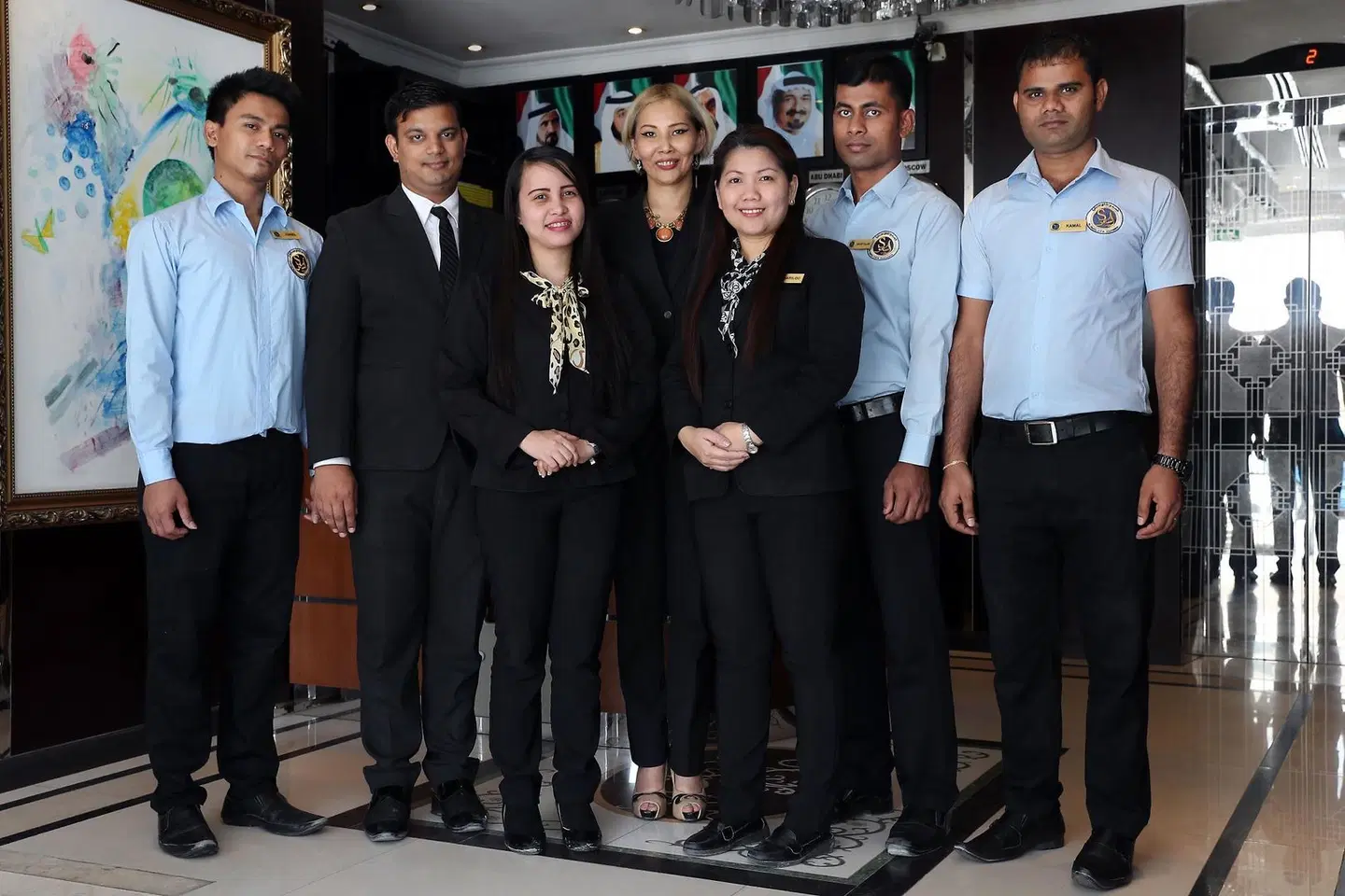 Al Smou Hotel Apartments PEOPLE