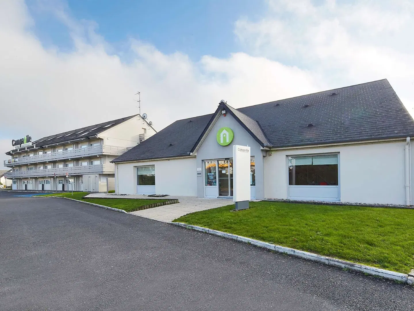 Campanile Tours Sud - Chambray-Les-Tours EXTERIOR