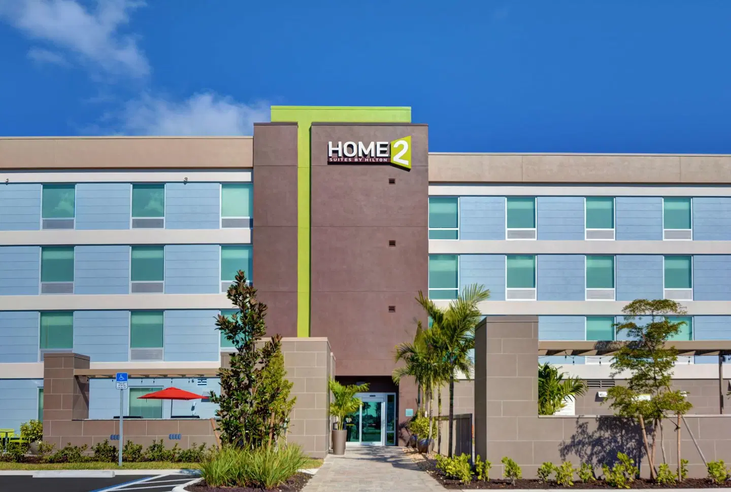 Home2 Suites by Hilton Fort Myers Colonial Blvd EXTERIOR
