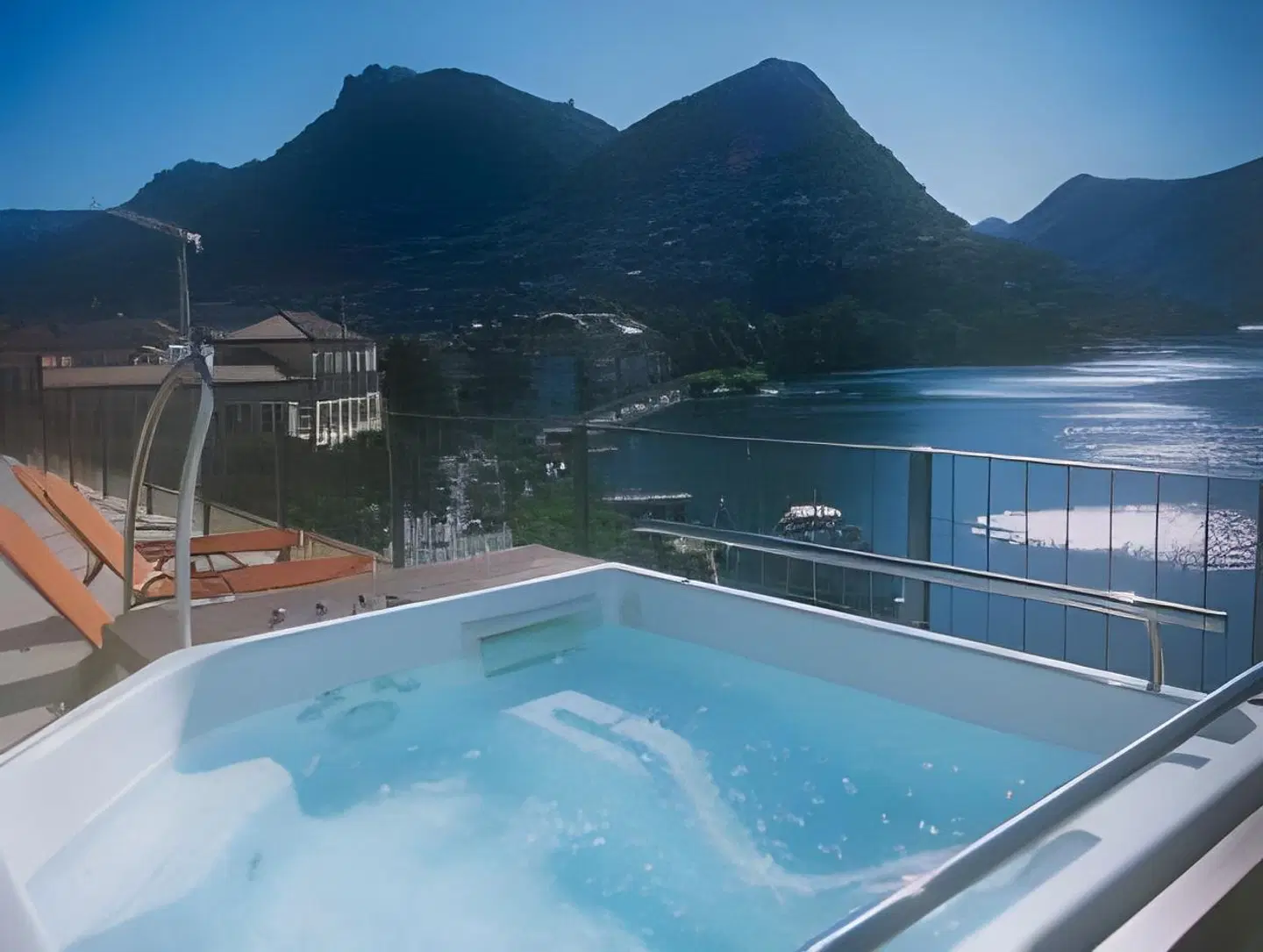 Walter au Lac OUTDOOR_POOL