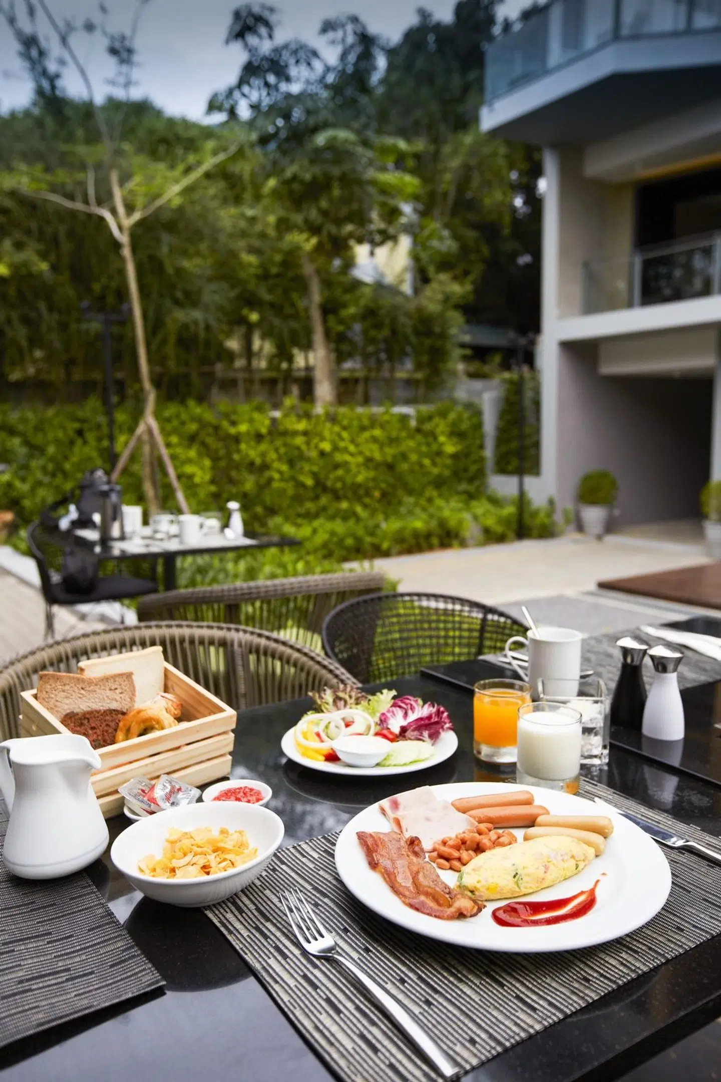Centara Q Resort Rayong Terrasse