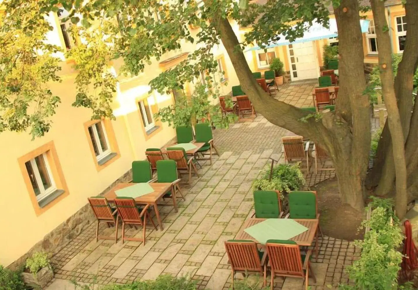 Zum Pfeiffer Terrasse