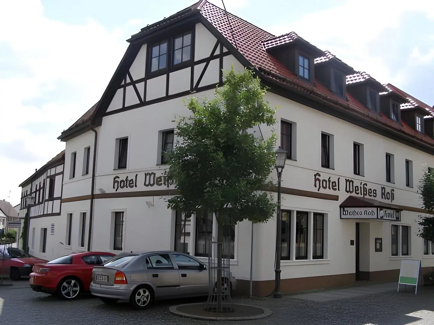 Weißes Roß EXTERIOR