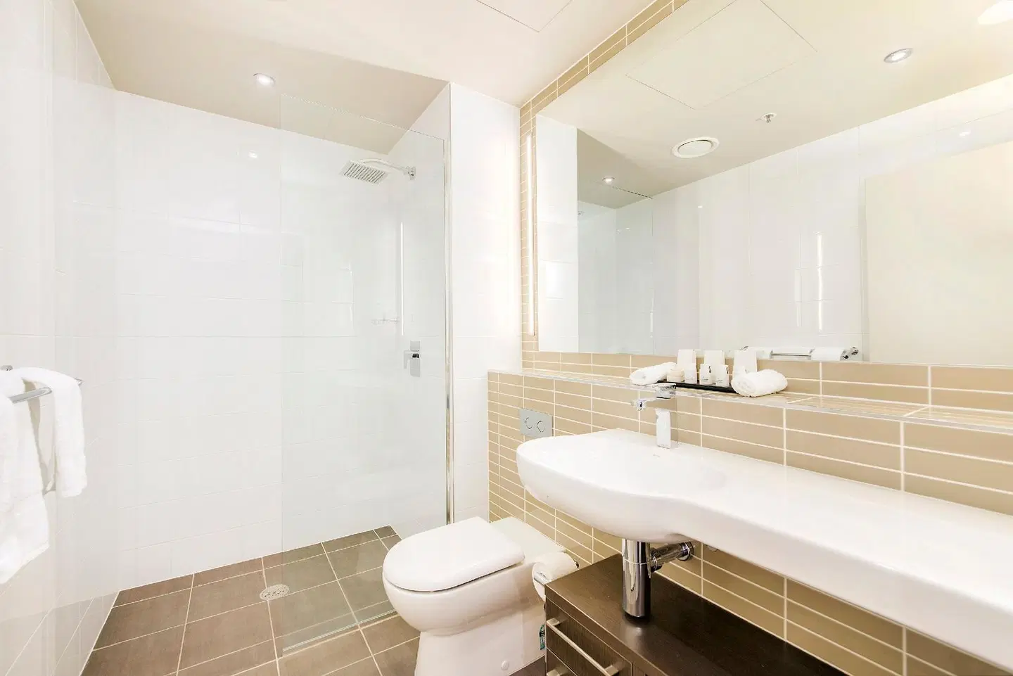 Abode Woden Badezimmer
