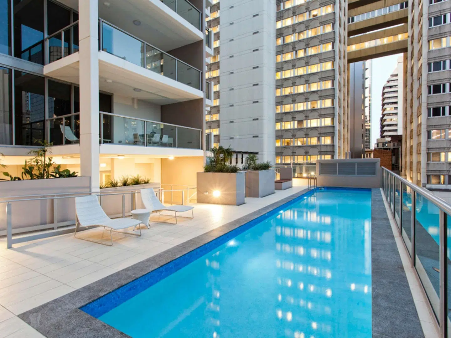 Mantra Midtown OUTDOOR_POOL