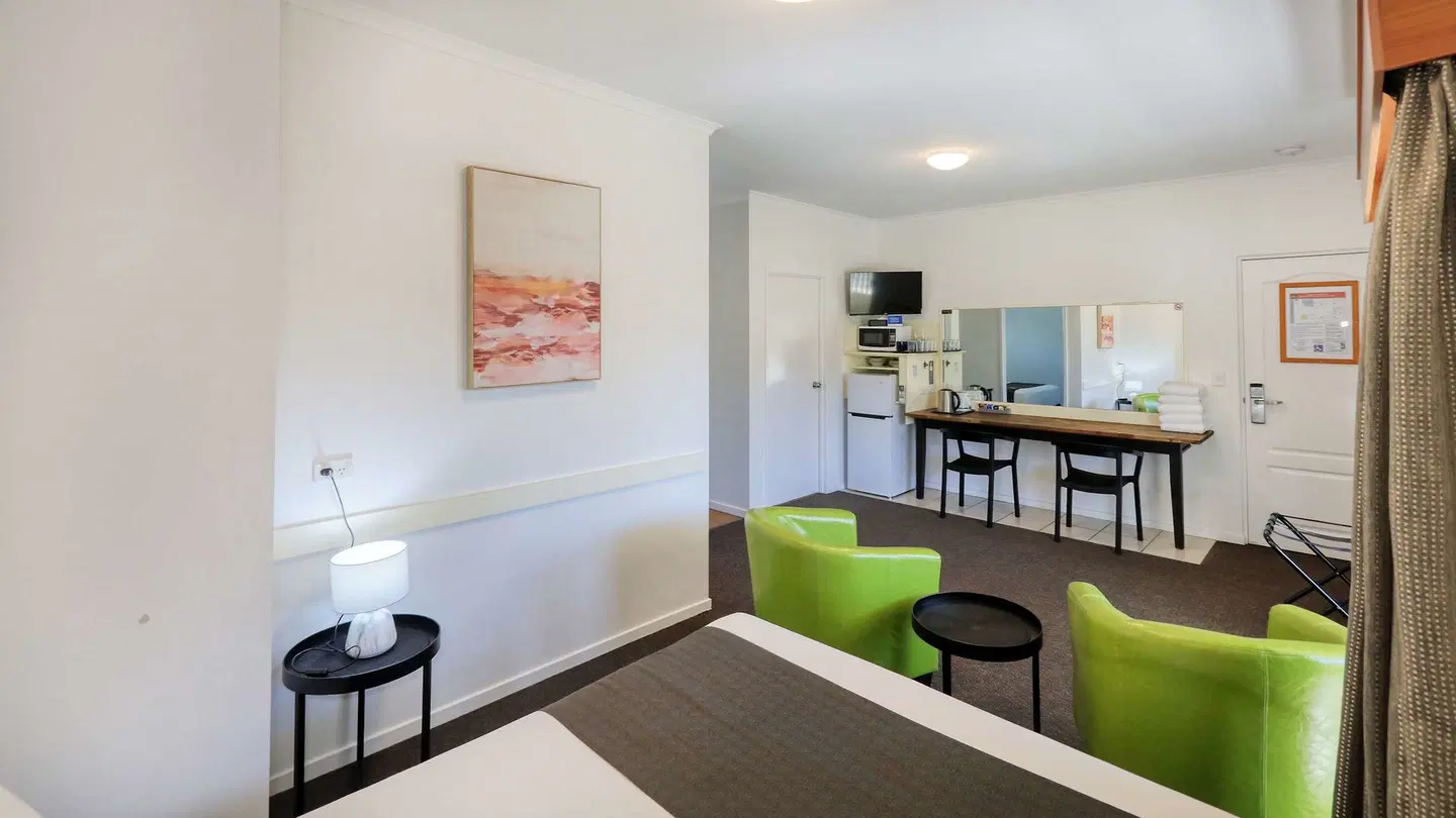 Gateway Motel, Caboolture Bar