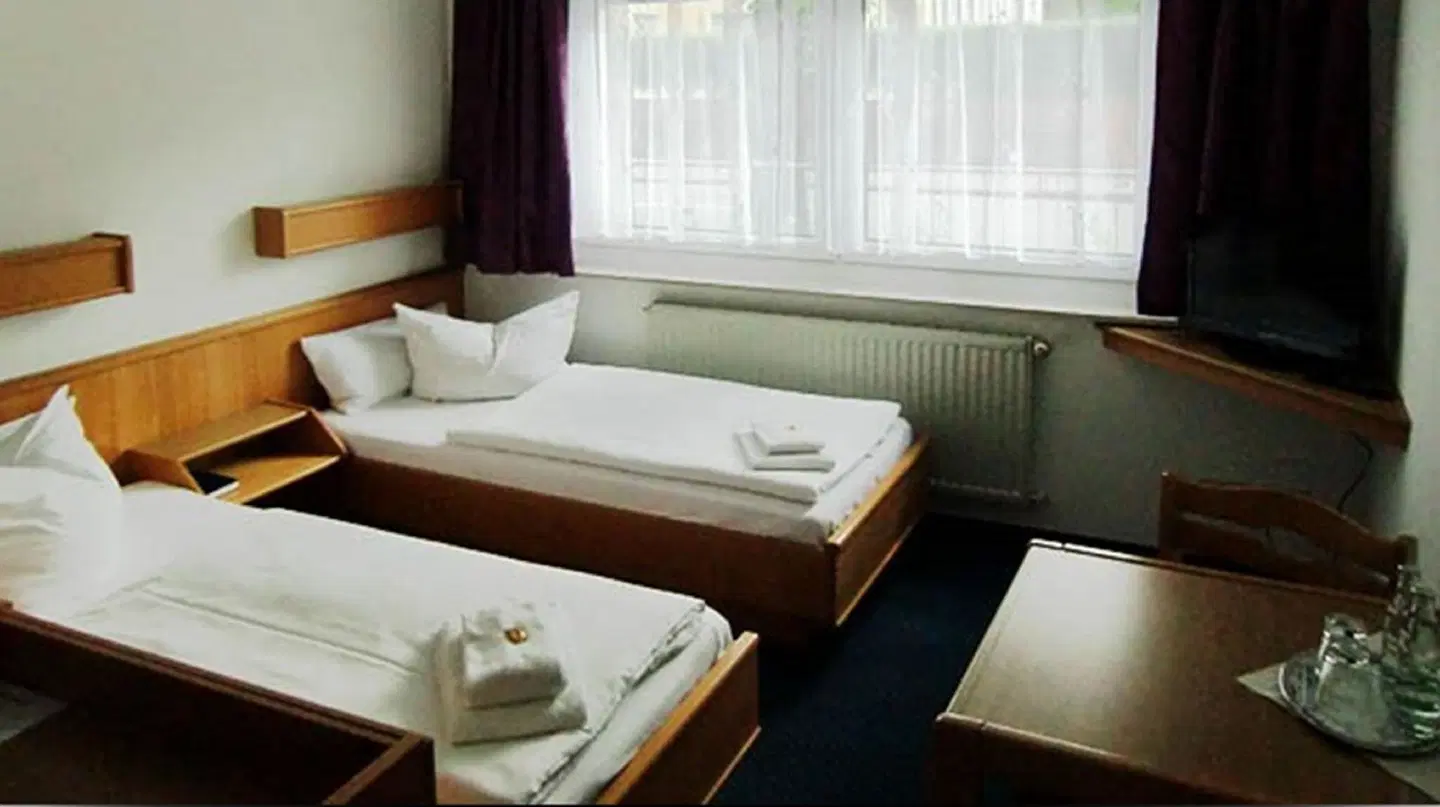 Sturm ROOM_EXAMPLE