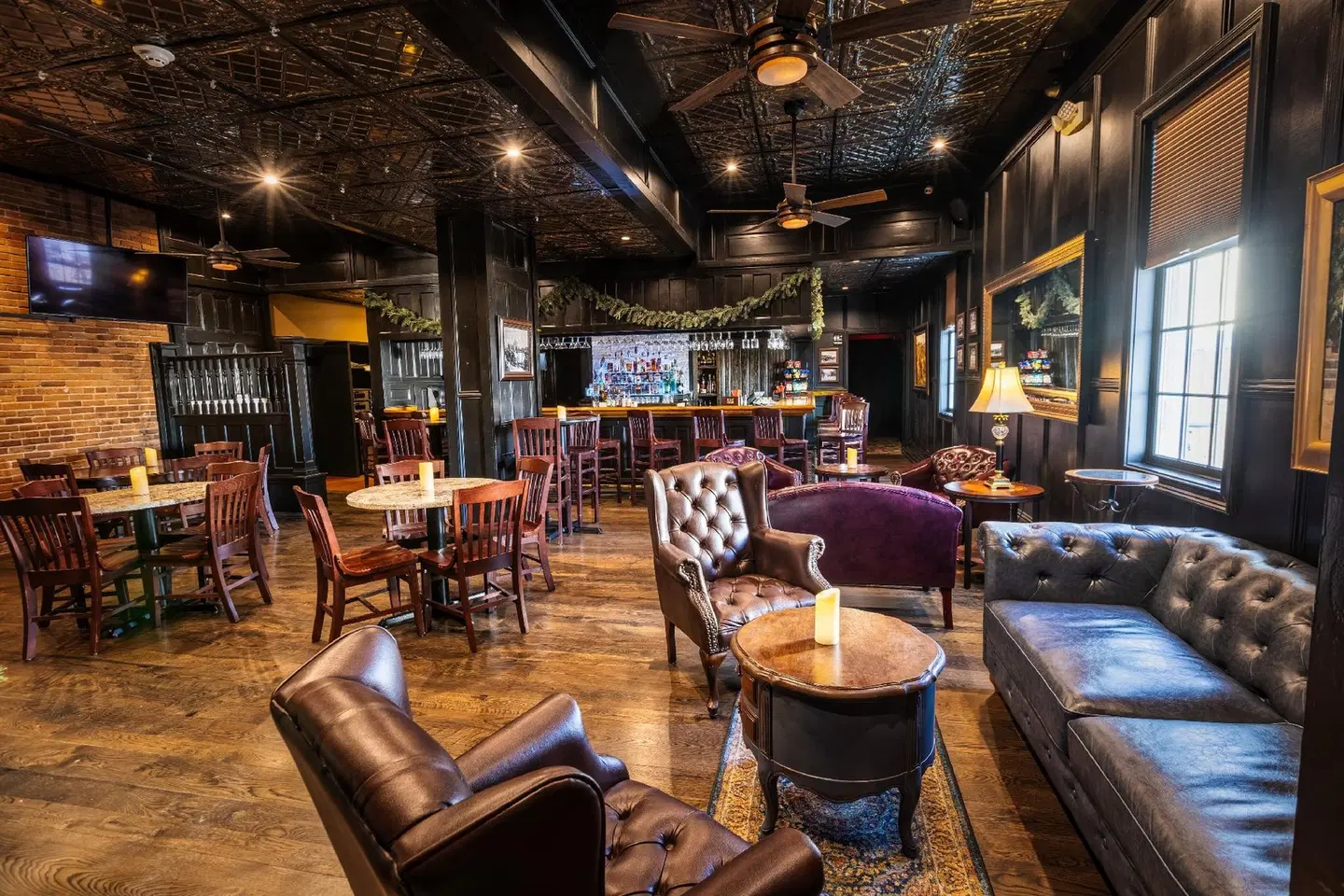 The Inn at Elijah McLeans Bar