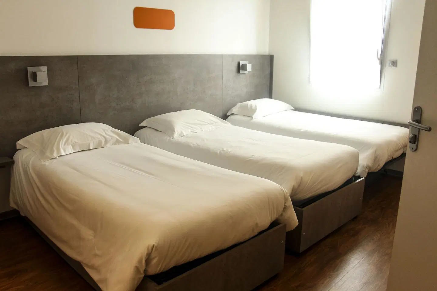 H24 HOTEL ROOM_EXAMPLE