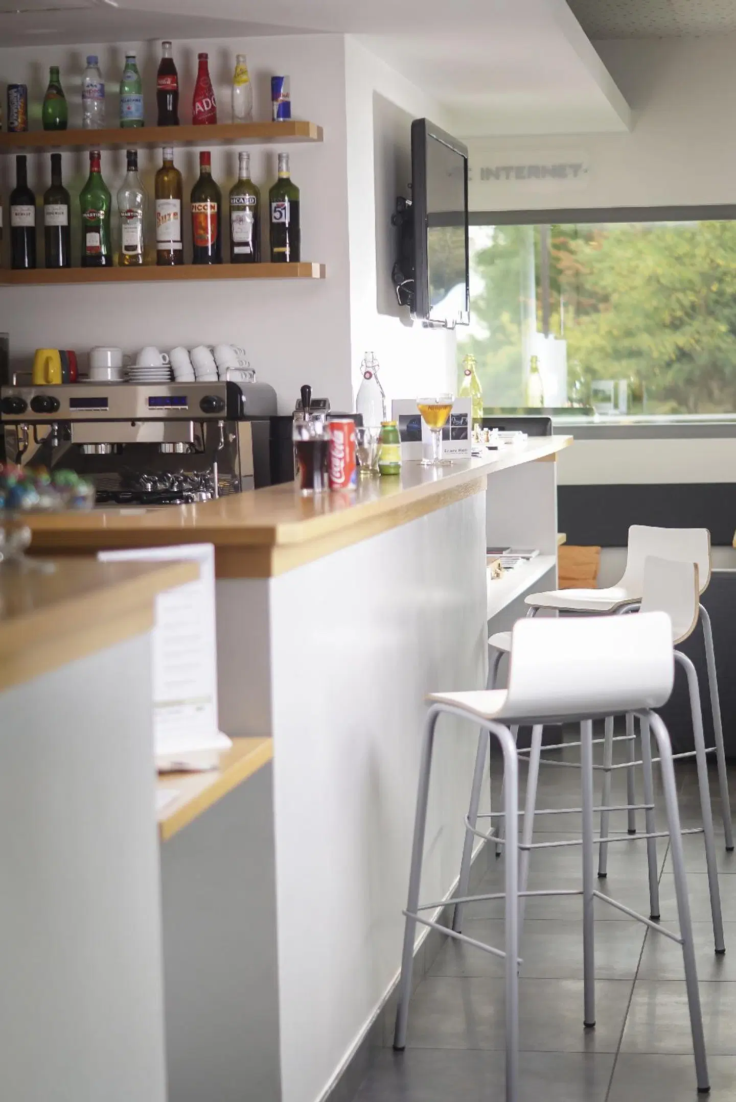 H24 HOTEL Bar