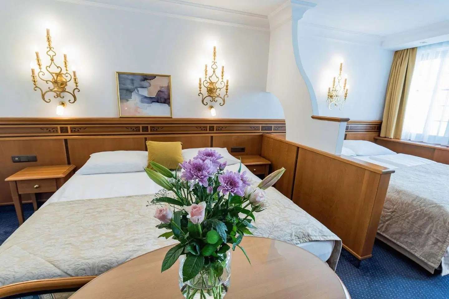 Hotel Mondschein ROOM_EXAMPLE