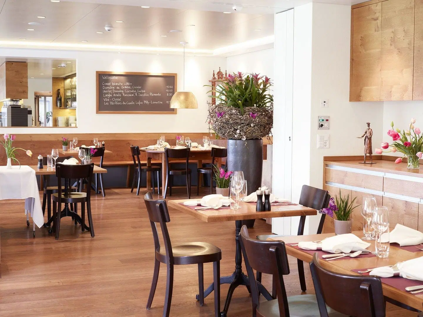 Balm Restaurant