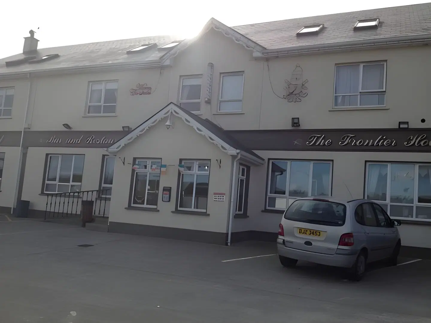 The Frontier Hotel EXTERIOR