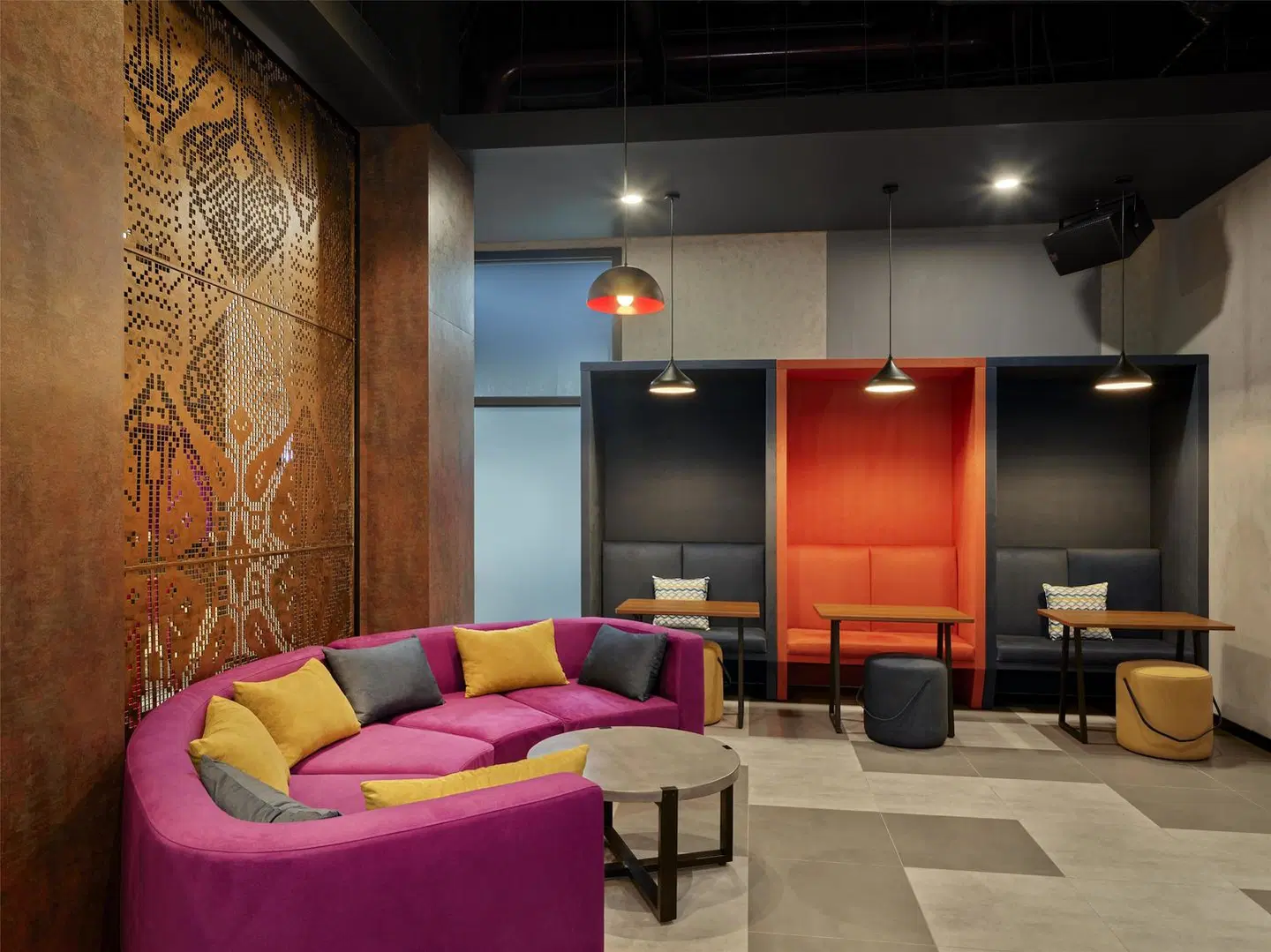 Tru by Hilton Viet Tri City Centre LOUNGE_LOBBY