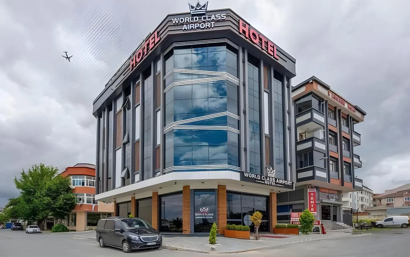 World Class Airport Hotel EXTERIOR