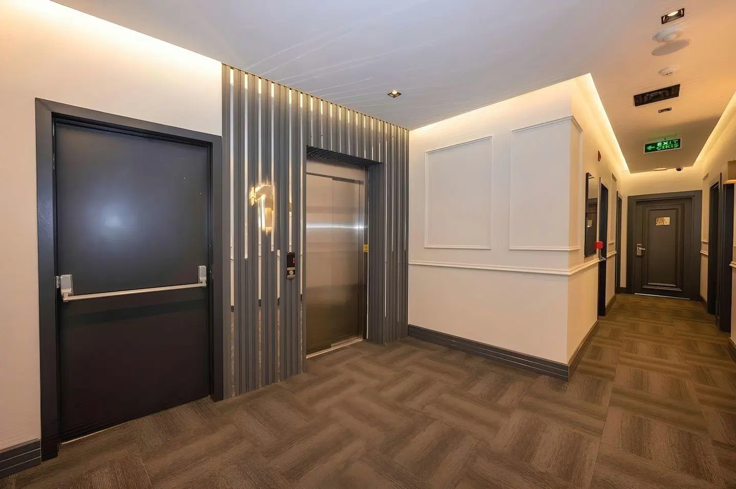 World Class Airport Hotel ROOM_EXAMPLE