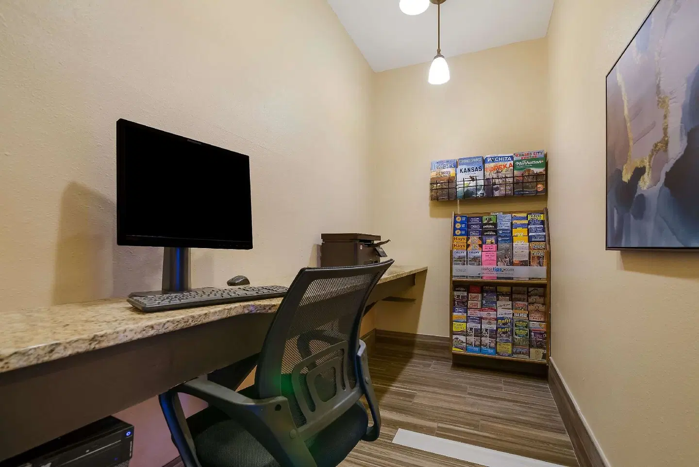 SureStay Plus by Best Western Topeka Northwest ROOM_EXAMPLE