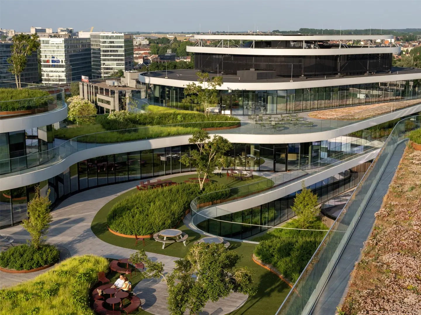 Hilton Garden Inn Brussels Airport EXTERIOR