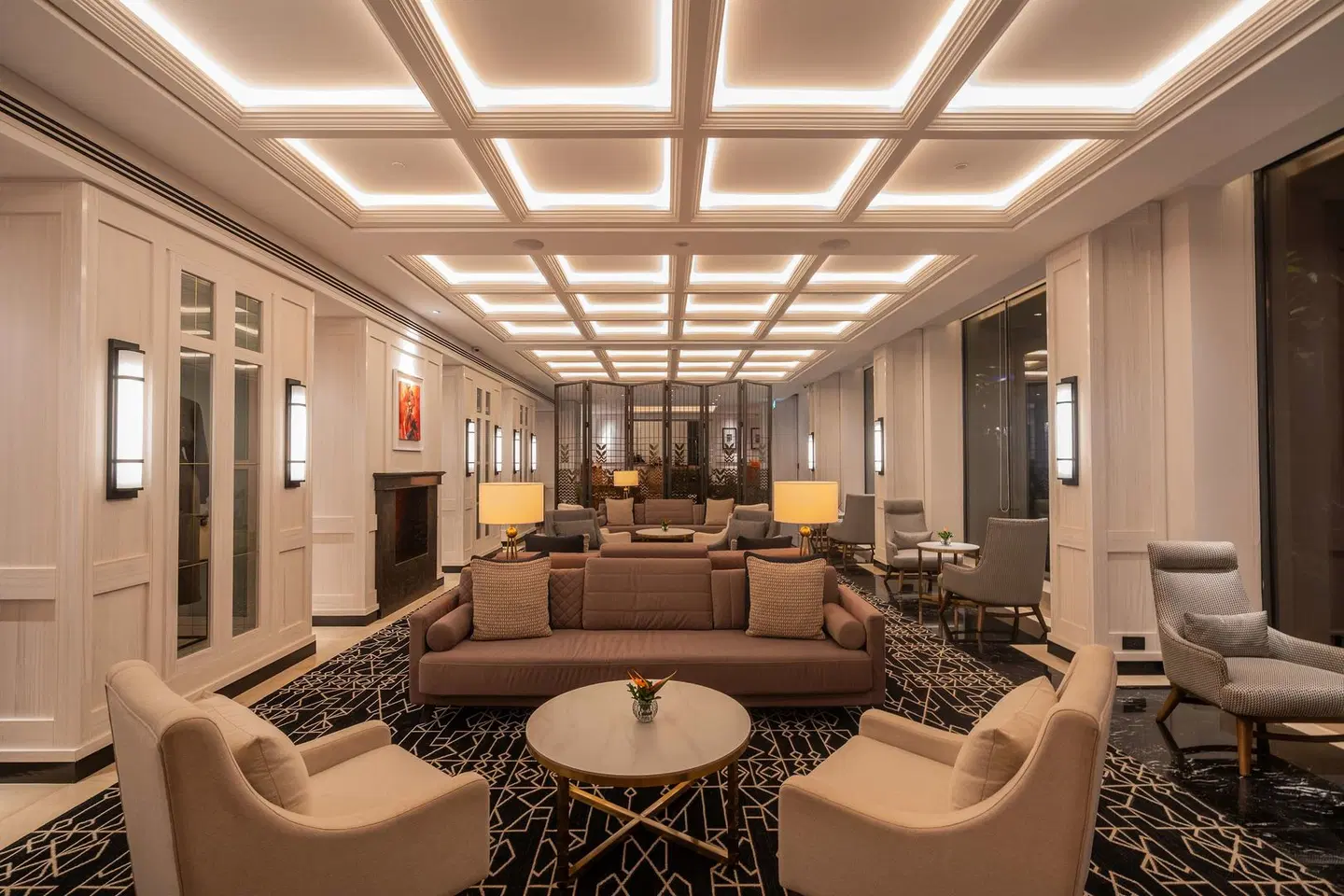 Kwetu Nairobi, Curio Collection by Hilton LOUNGE_LOBBY
