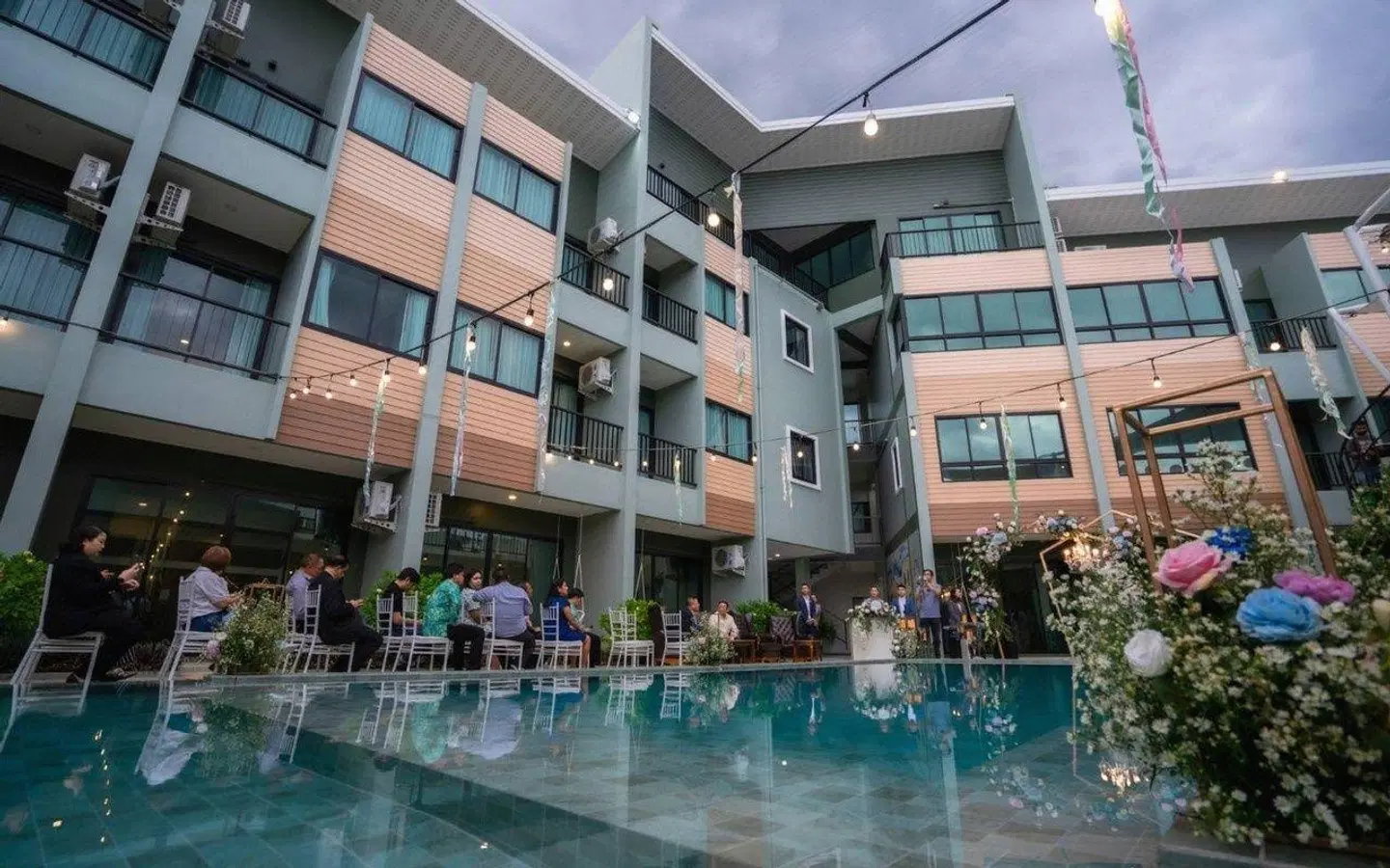 Phuket Airport Place EXTERIOR