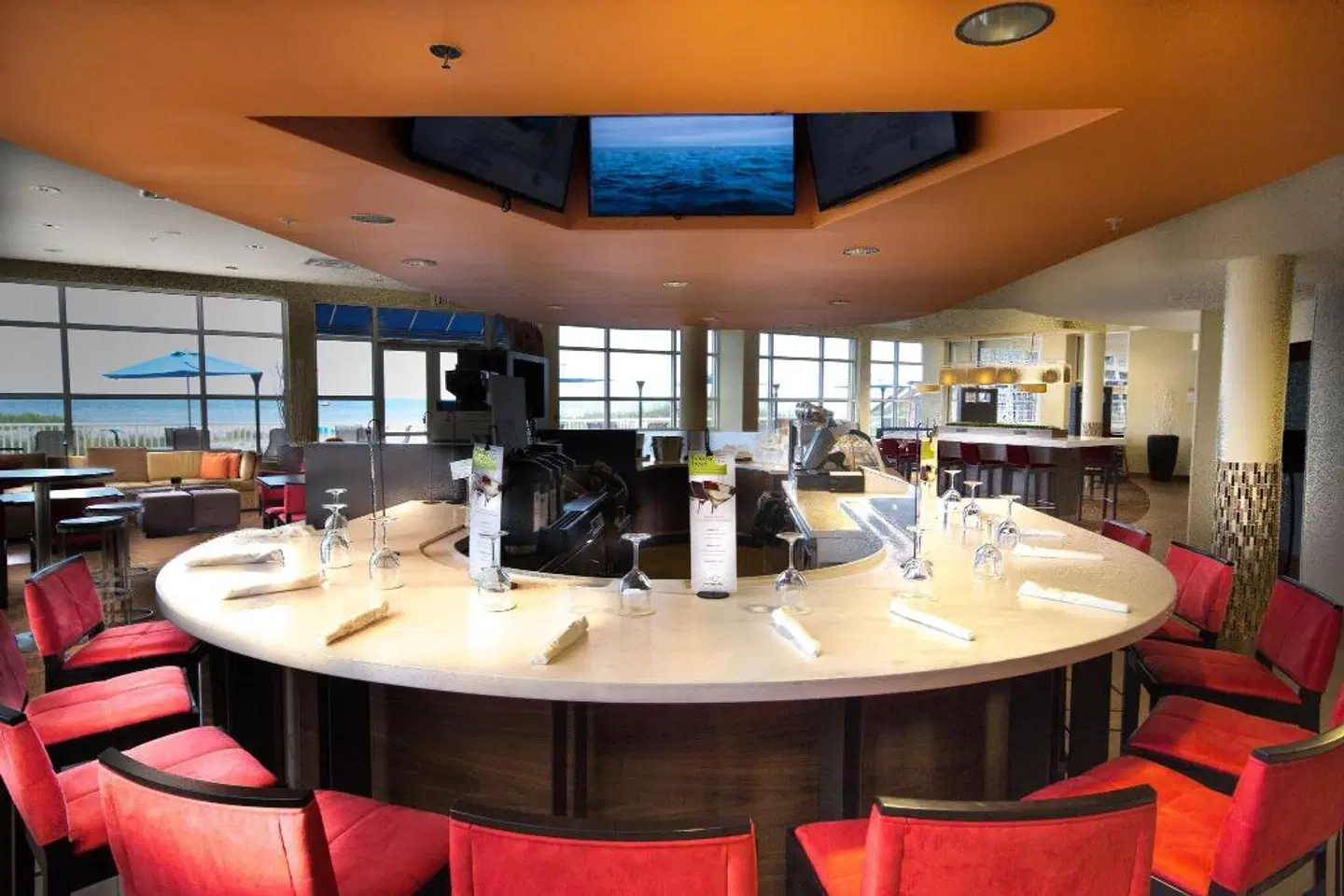 Courtyard by Marriott Jacksonville Beach Oceanfront Restaurant