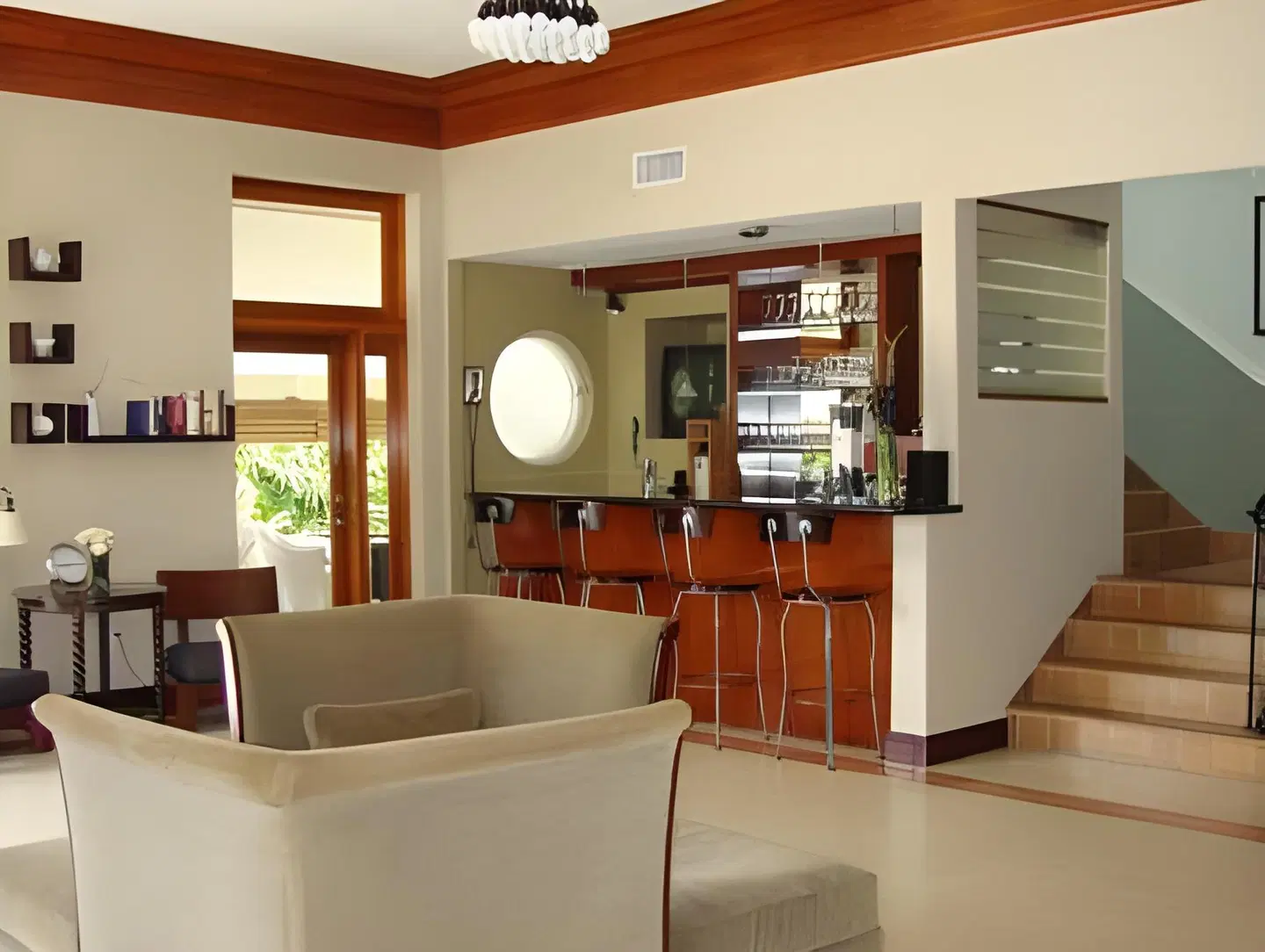 Cadet Hotel Bar
