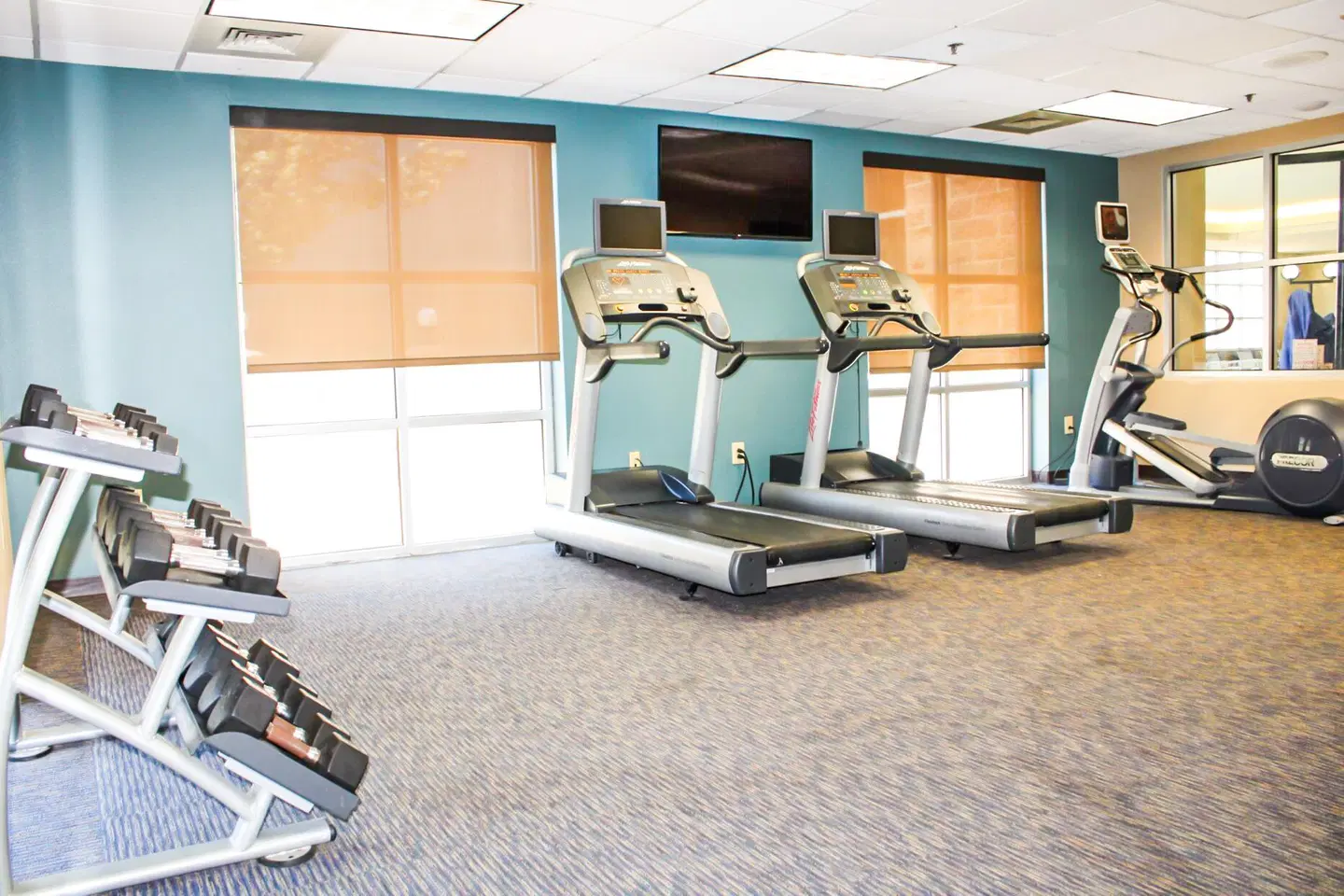 Hotel Topeka at City Center SPORTS_AND_LEISURE