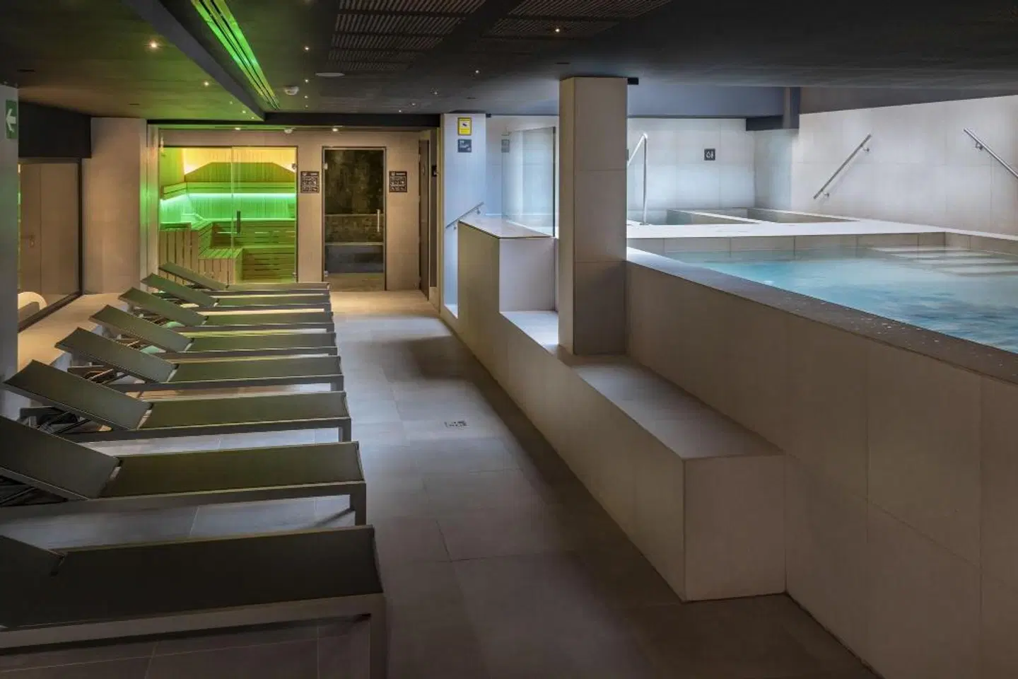 Caprici Beach Hotel & Spa HEALTH_BEAUTY
