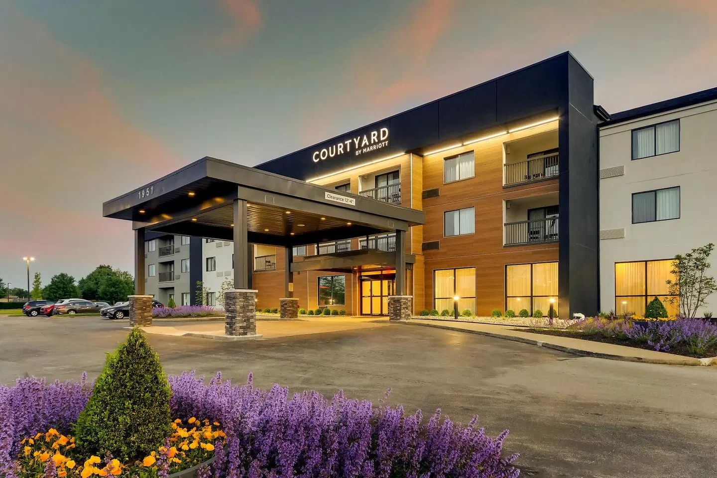 Courtyard by Marriott Lexington South/Hamburg Place EXTERIOR