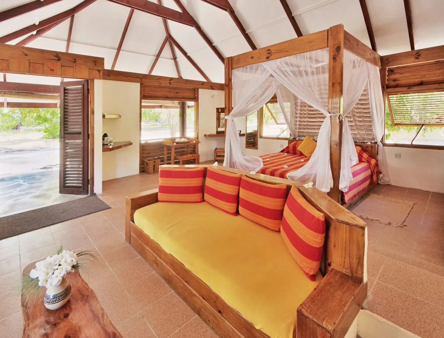 Bird Island Private Island Villas LOUNGE_LOBBY