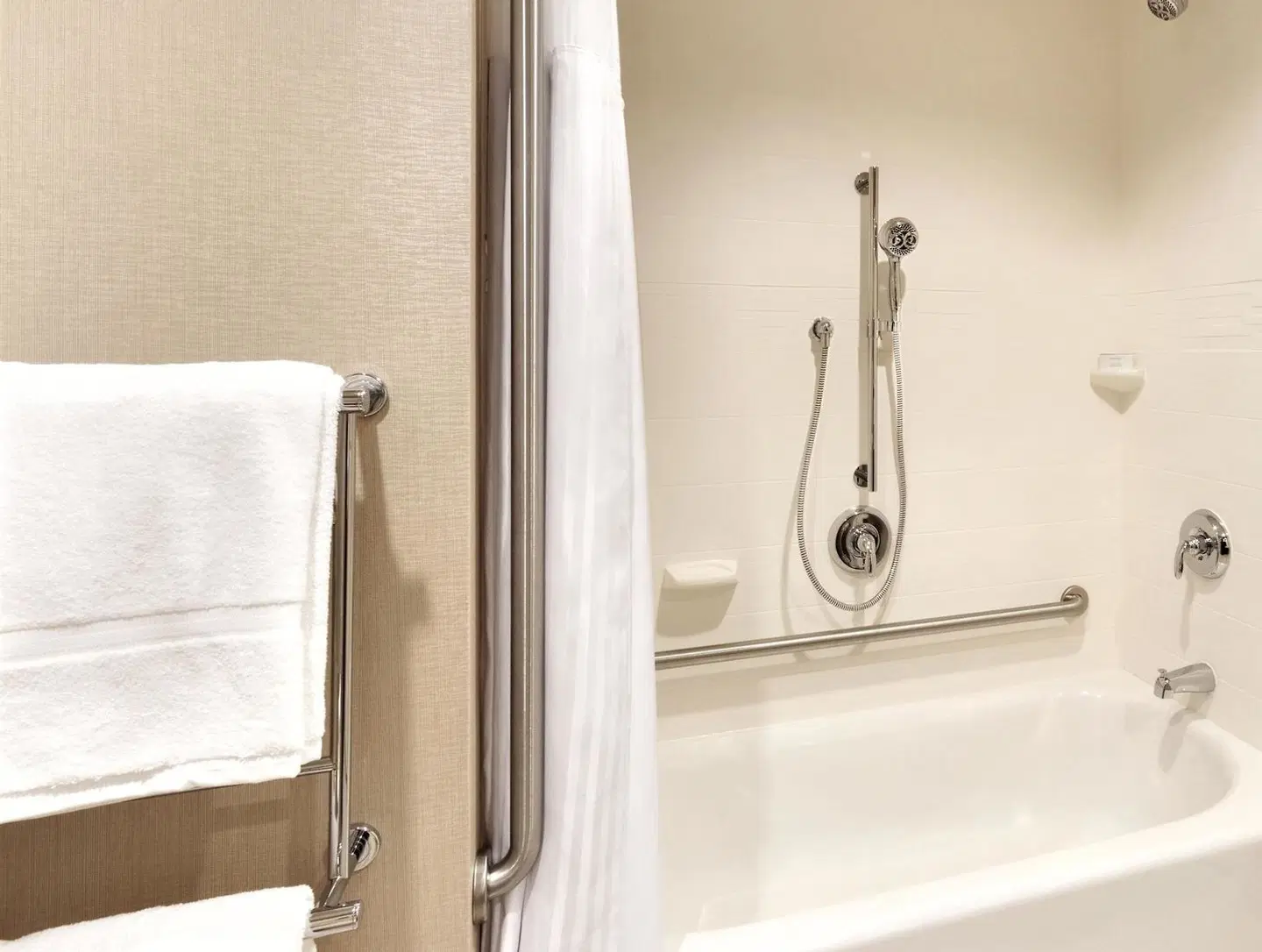 Homewood Suites by Hilton Calgary Downtown Badezimmer