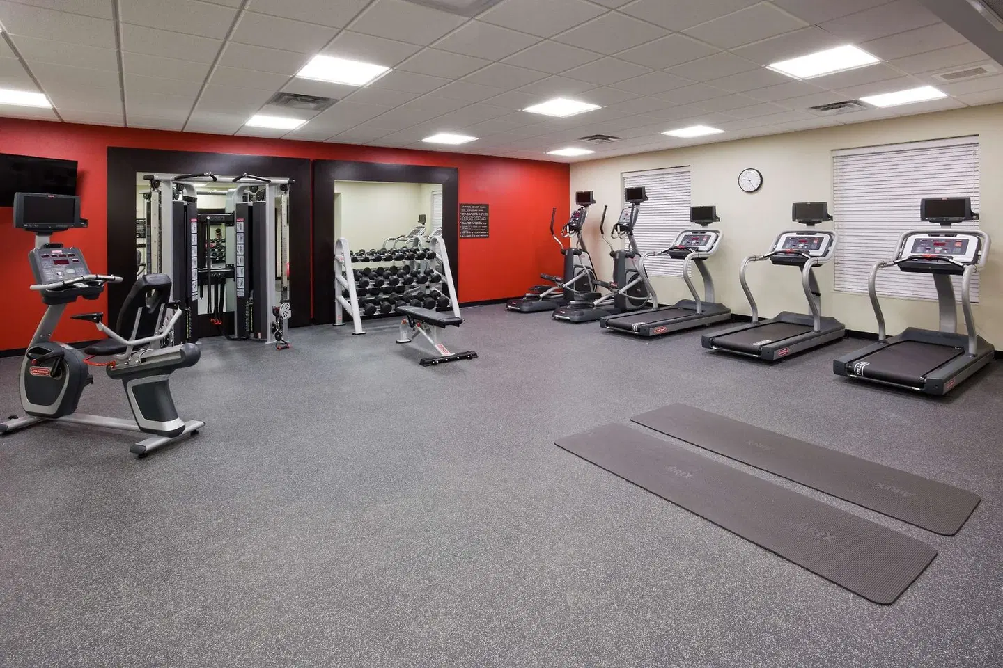 Homewood Suites by Hilton Davenport SPORTS_AND_LEISURE