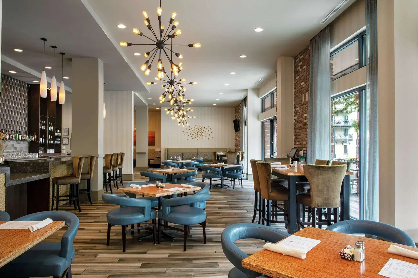 Hilton Garden Inn Mobile Downtown Restaurant