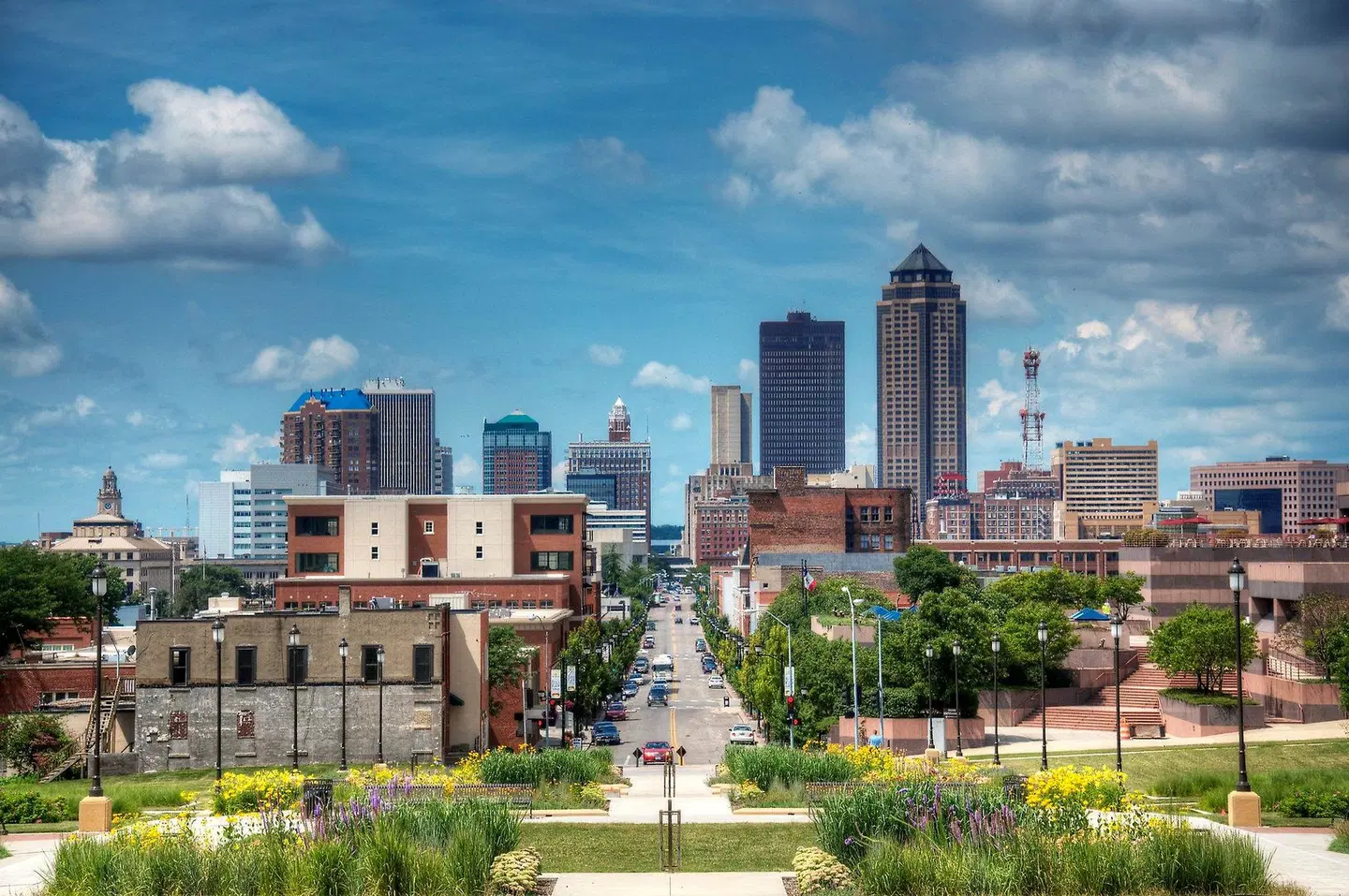 Staybridge Suites Des Moines Downtown by IHG Garten