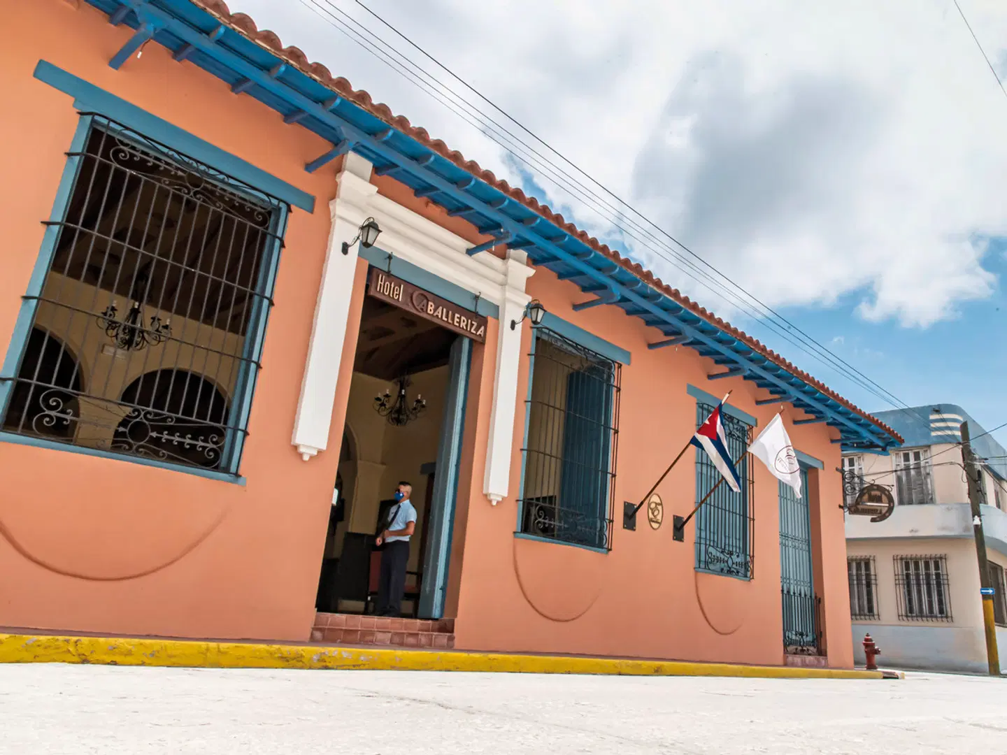 Hotel E Caballeriza EXTERIOR