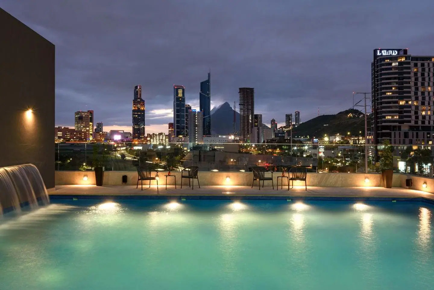 Hyatt Place Monterrey Valle OUTDOOR_POOL