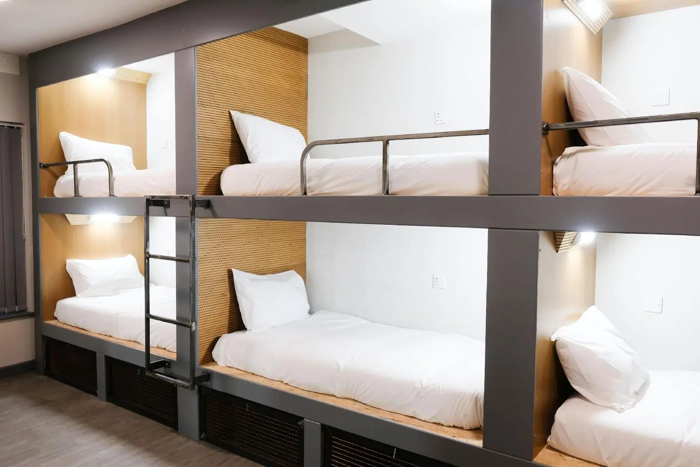 Cwtsh Hostel ROOM_EXAMPLE