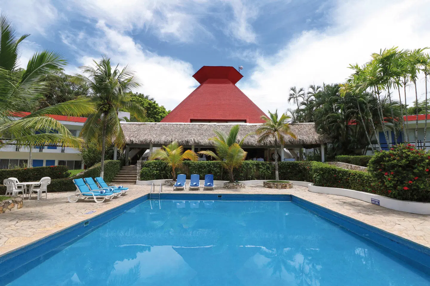 Misión Palenque OUTDOOR_POOL